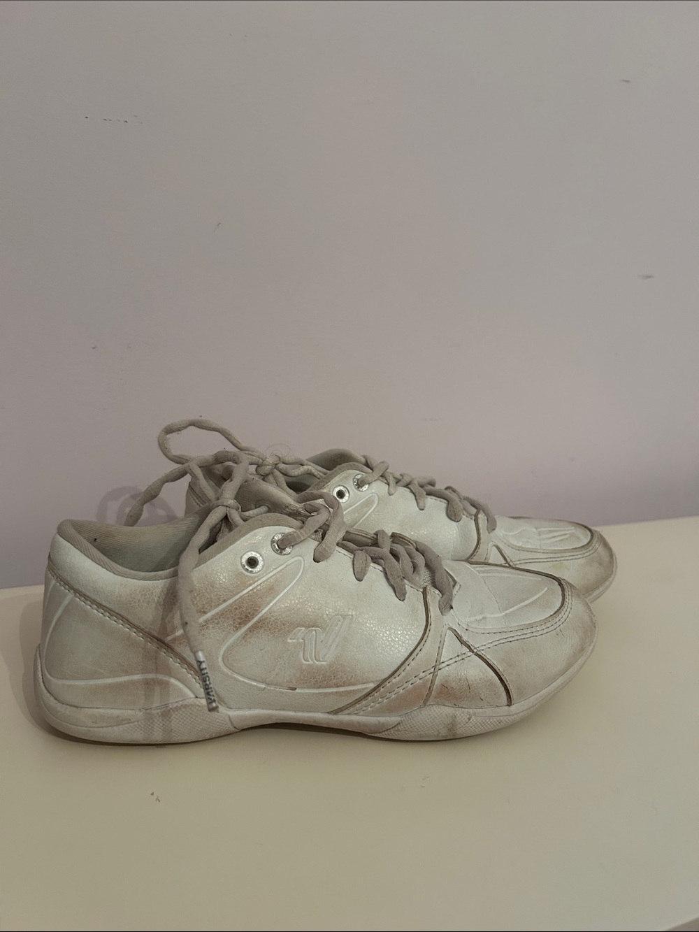 Varsity Kids Sneakers in Light Gray and White